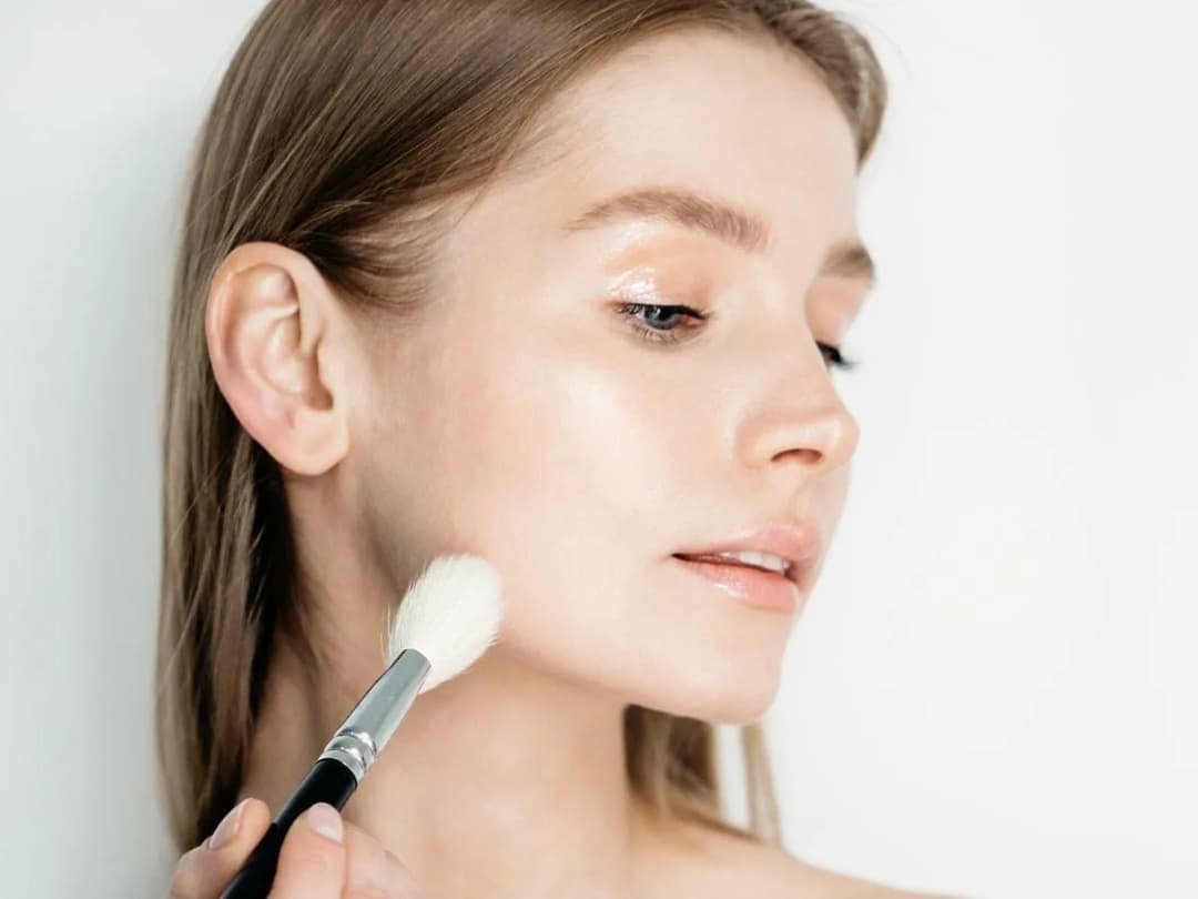 Ceny kremów BB: Ile naprawdę zapłacisz za idealny makijaż?